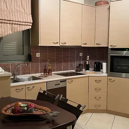 Full House Escape 빌라 트리칼라